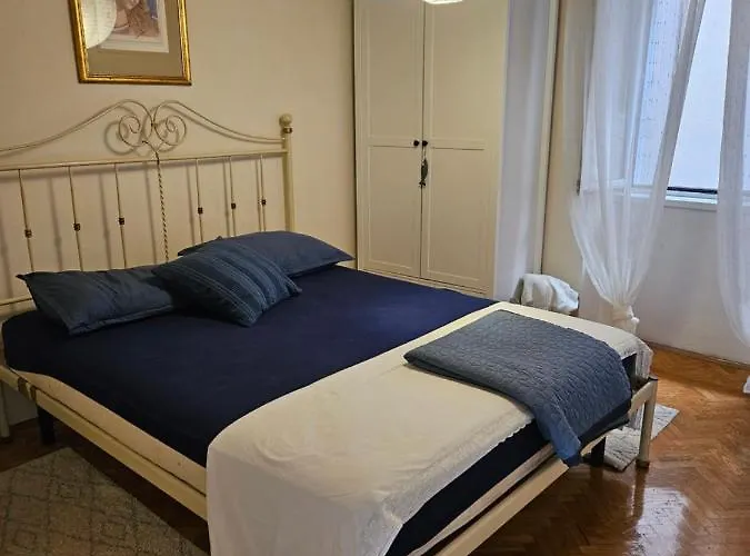 بيت للعطل Plavo Bijeli Svijet *