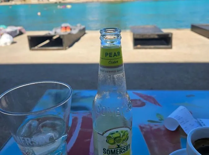 بيت للعطل Plavo Bijeli Svijet